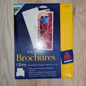 Avery 8384 Ink Jet Brochures Glossy 8.5x11 Heavyweight 43 Count (1 new, 1 open)